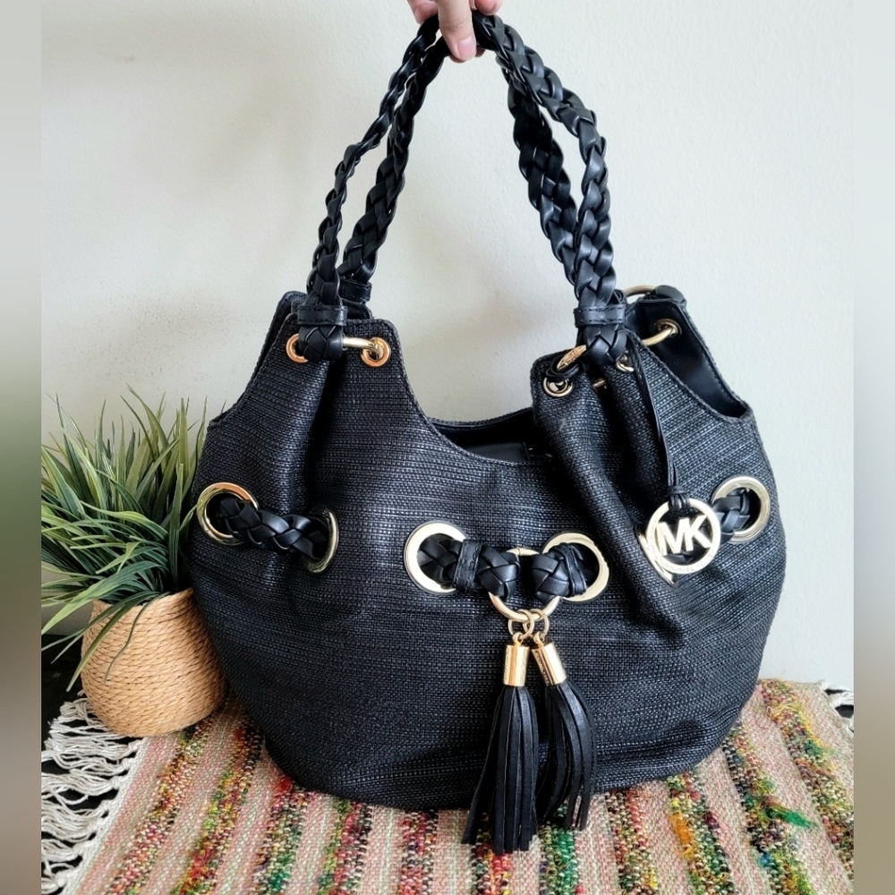 Rare Michael kors Shoulder Bag tassel black boho chic hobo bag - Picture 3 of 9